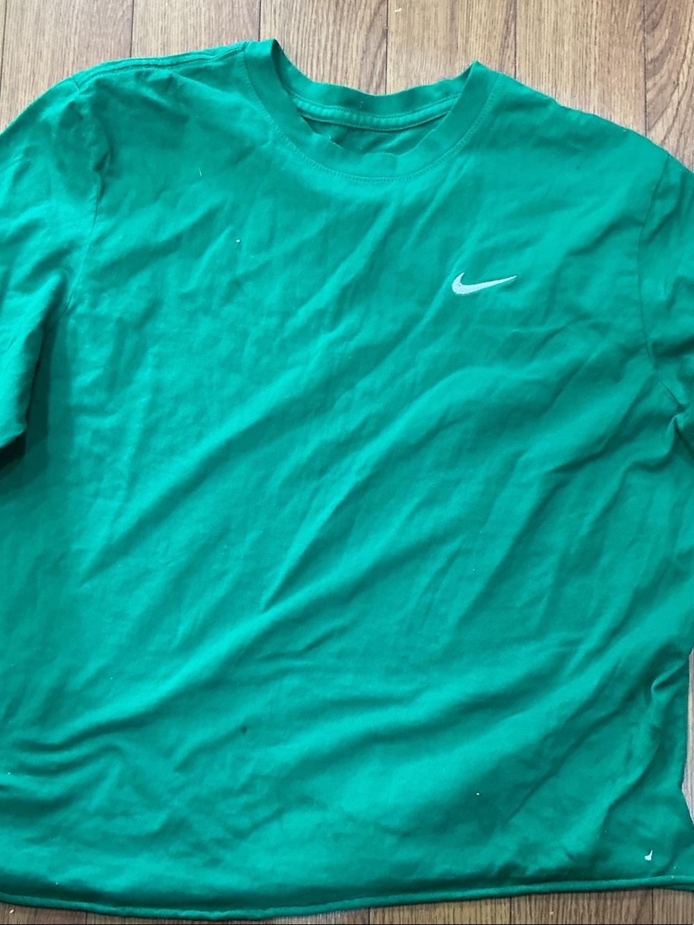 Nike Green Crewneck T‑Shirt with White Swoosh